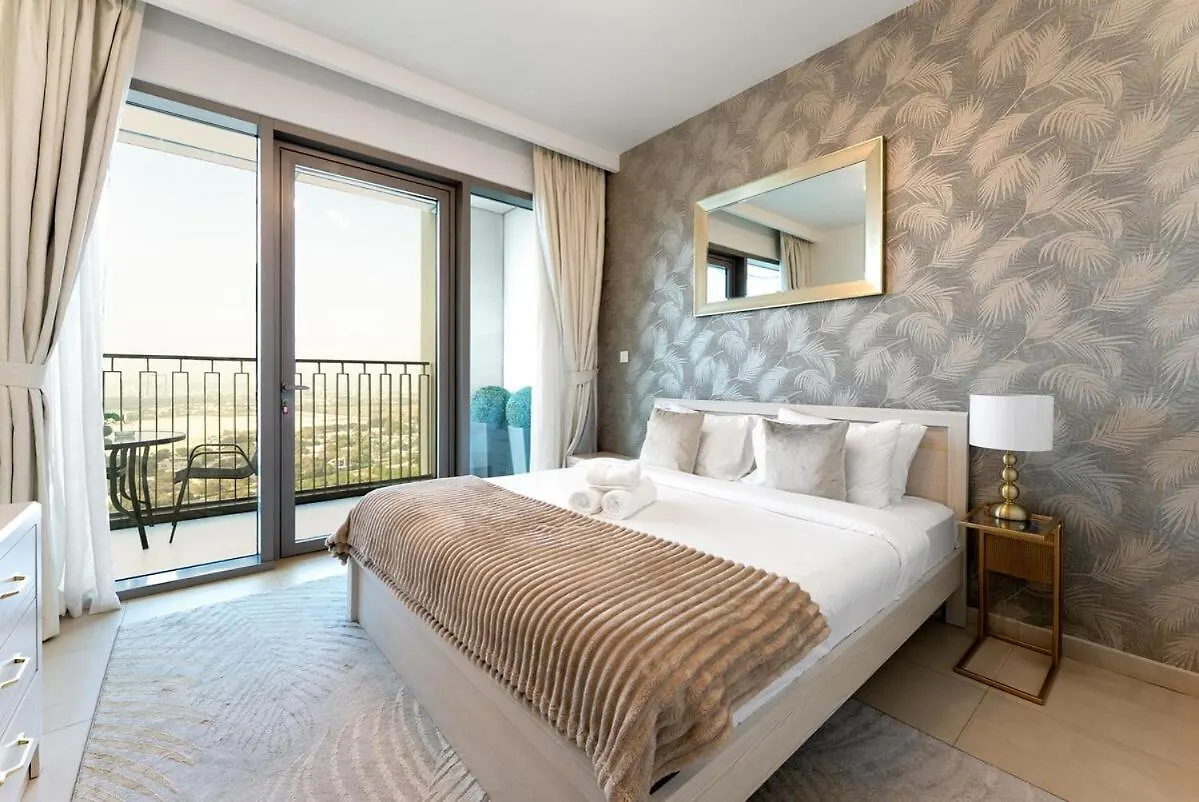 Downtown Views II 2 Bedroom With City Skyline And Sea Views Dubai Apartment