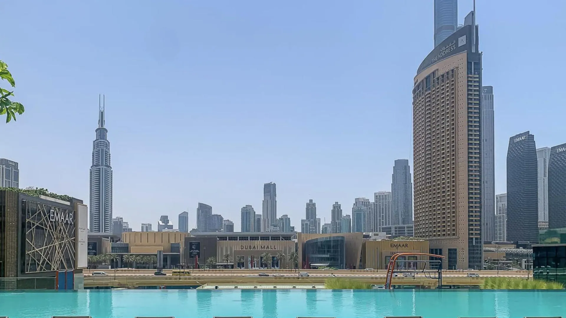Downtown Views II 2 Bedroom With City Skyline And Sea Views Dubai Apartment